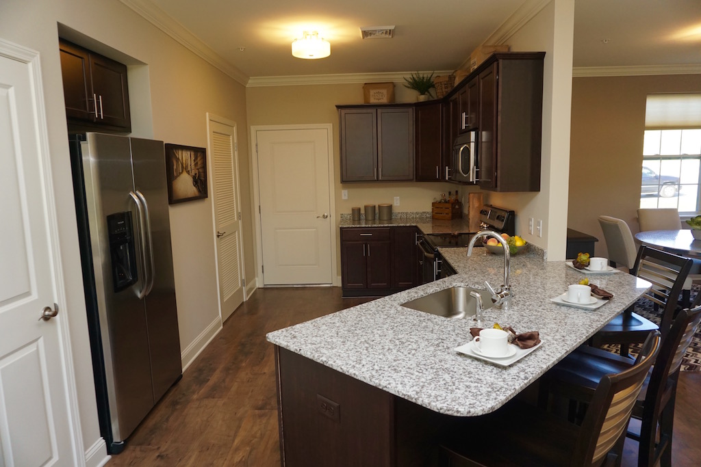 Highland Creek Condo Apartments | image 12