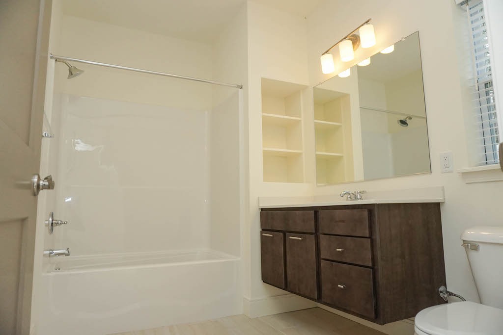 260 Old Loudon Road Apartments | image 11