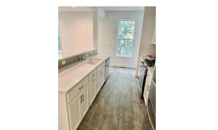 Landon Lane Apartments | image 3